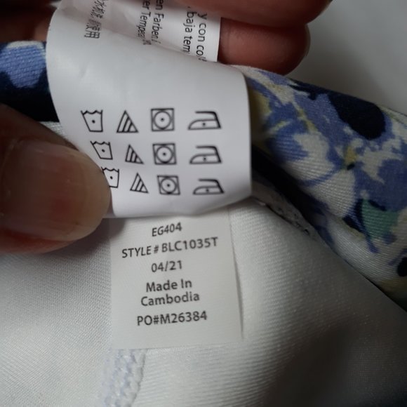 Balance Collection Women's Capri Leggings Size S Floral Dry-Wik 2021 Line NWT! - Picture 11 of 11